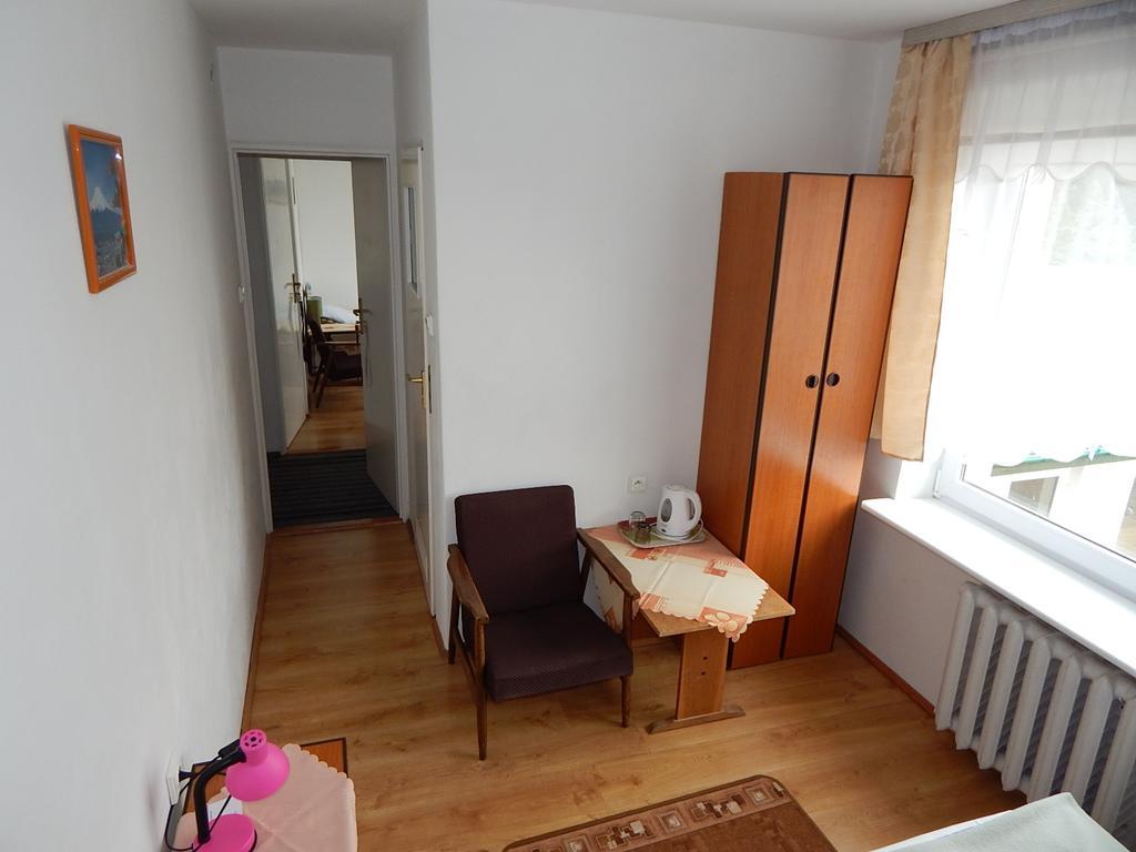 Apartament I Pokoje Aura Dom Wczasowy Darlowko Ruang foto