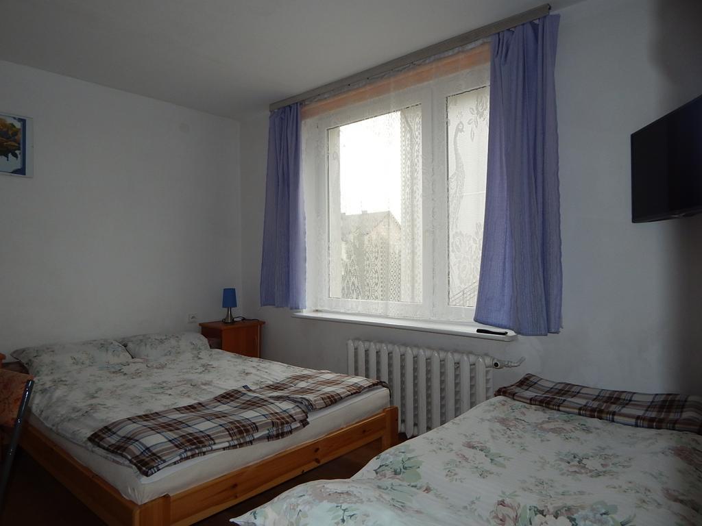 Apartament I Pokoje Aura Dom Wczasowy Darlowko Ruang foto